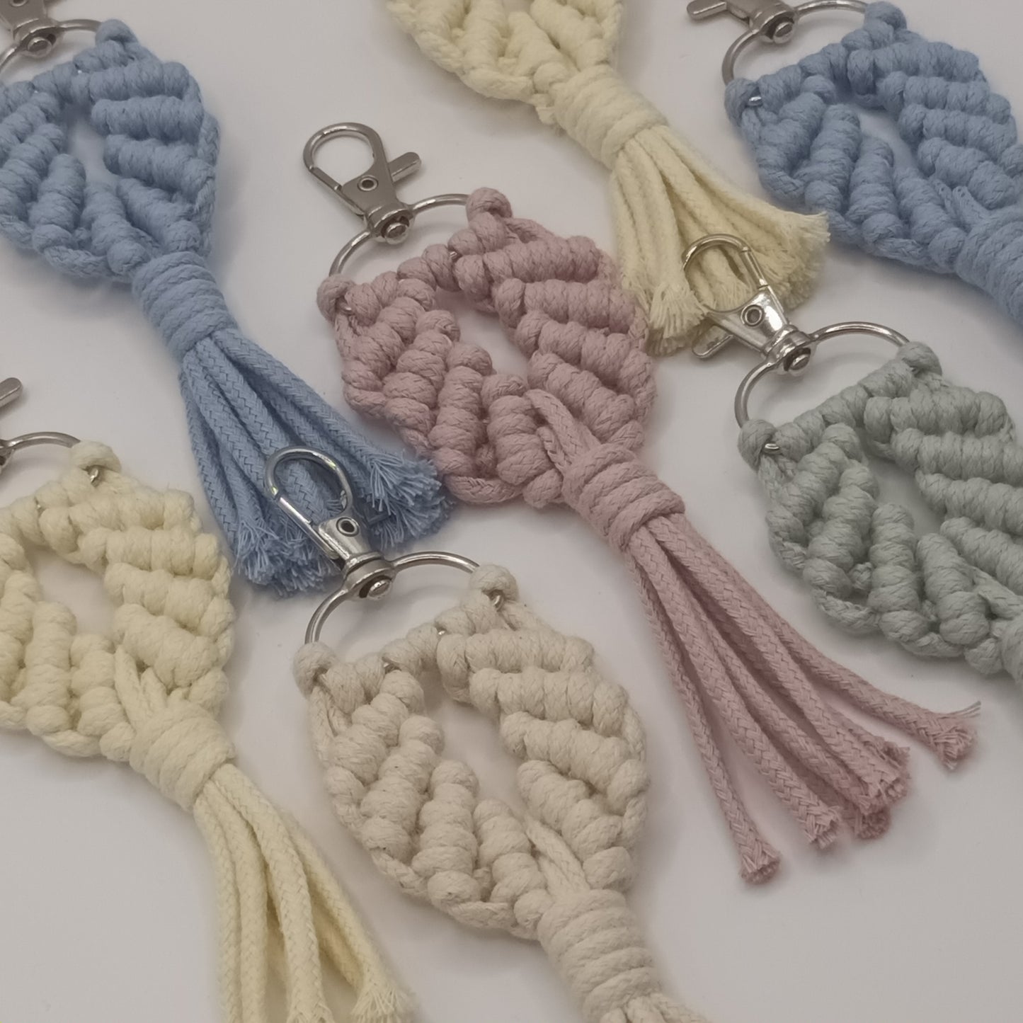 Macrame Leaf Keychain (rope)