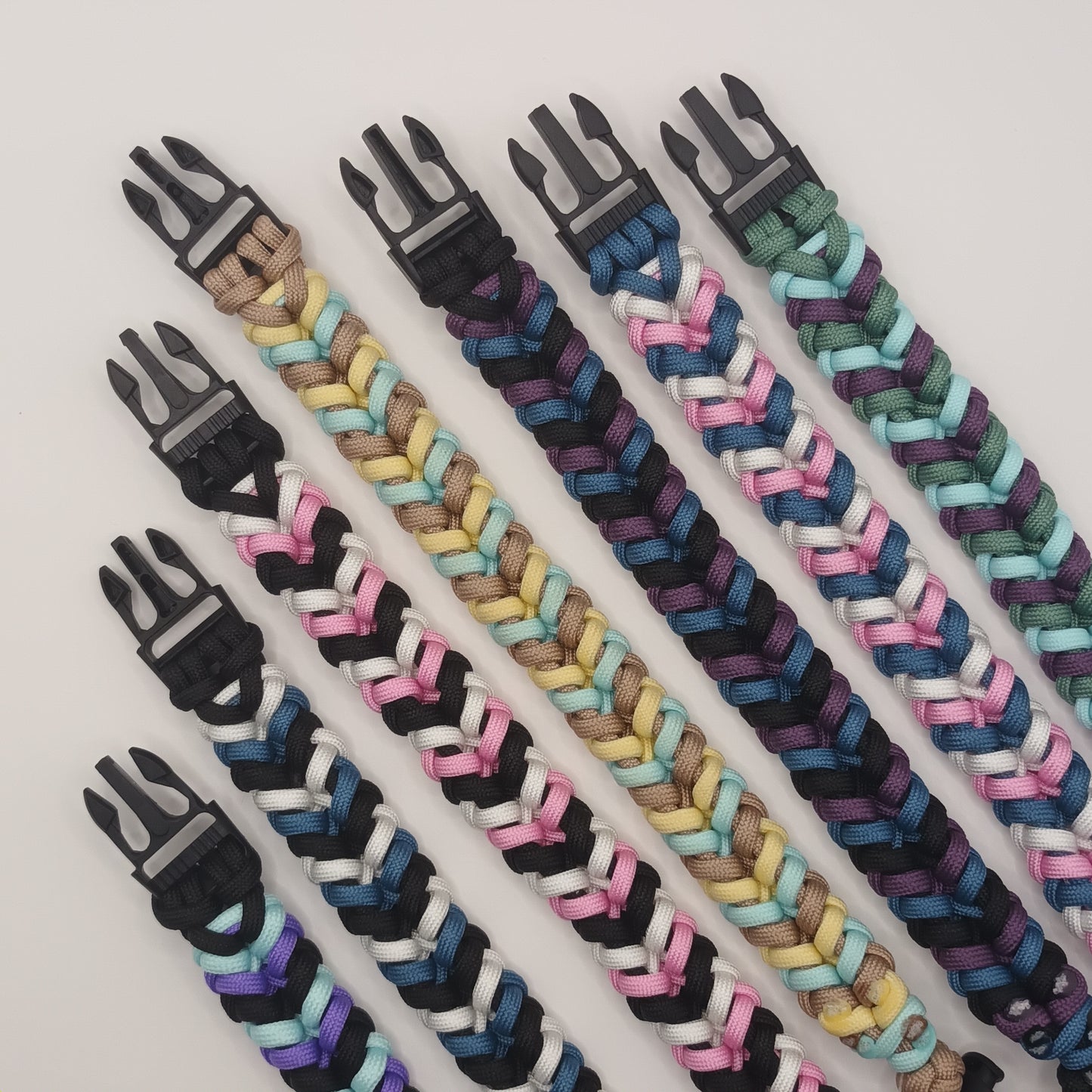 Paracord Bottle Handle (Premium - 3 colours)